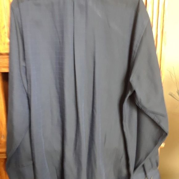 Van Heusen Men's Dress shirt, Royal Blue - Picture 2 of 4